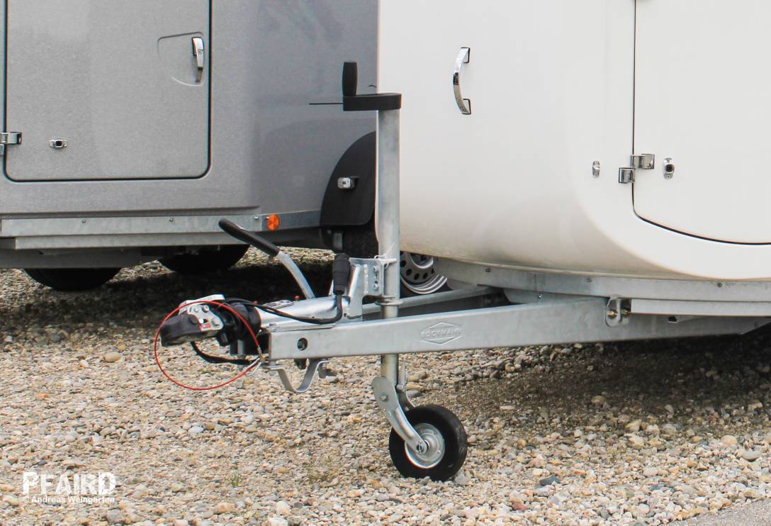 haenger-112.jpg haenger-112.jpg